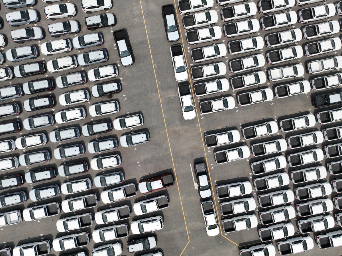 La législation sur les technologies de conduite assistée Tesla : un défi juridique en constante évolution