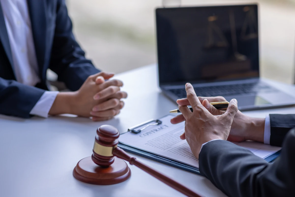 Les implications du droit international humanitaire dans les cyberconflits